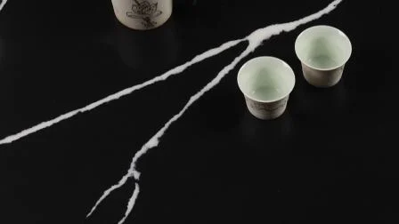 Плиты из искусственного кварцевого камня New Look Black Marquina с белыми прожилками